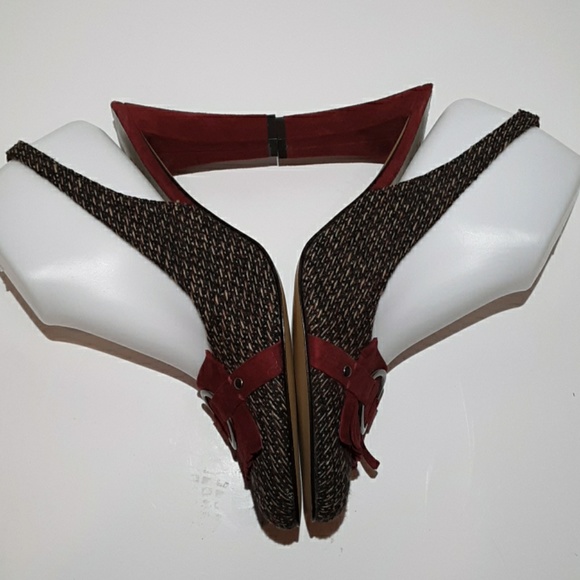 Anne Klein tweed sling back wine heels - Picture 5 of 7